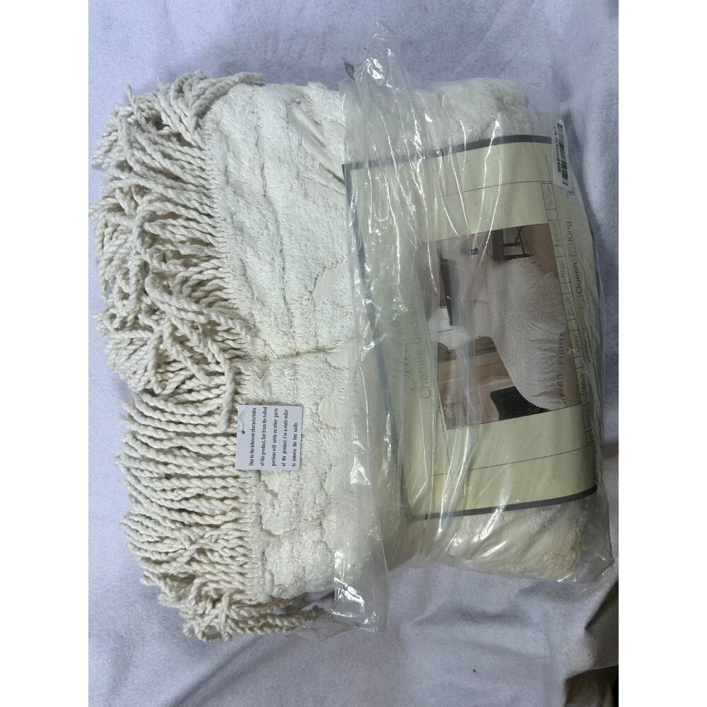 Medallion Chenille Bedspread Twin Ivory 100% Cotton Vintage-Inspired Fringe
